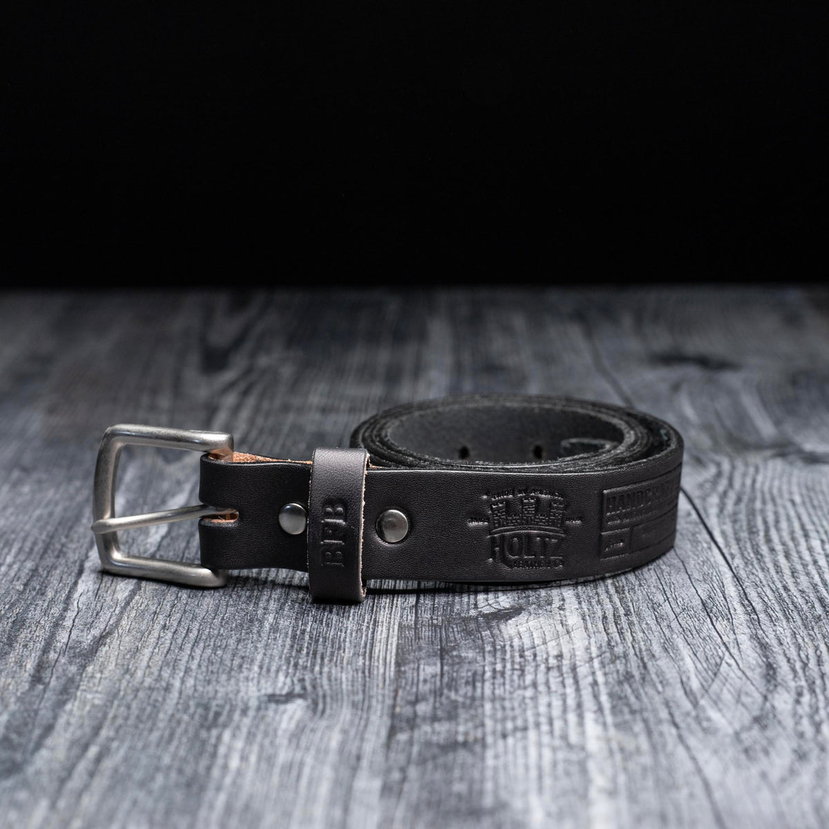 Fine Leather Men&#39;s Dress Belt Handcrafted from Bridle Leather