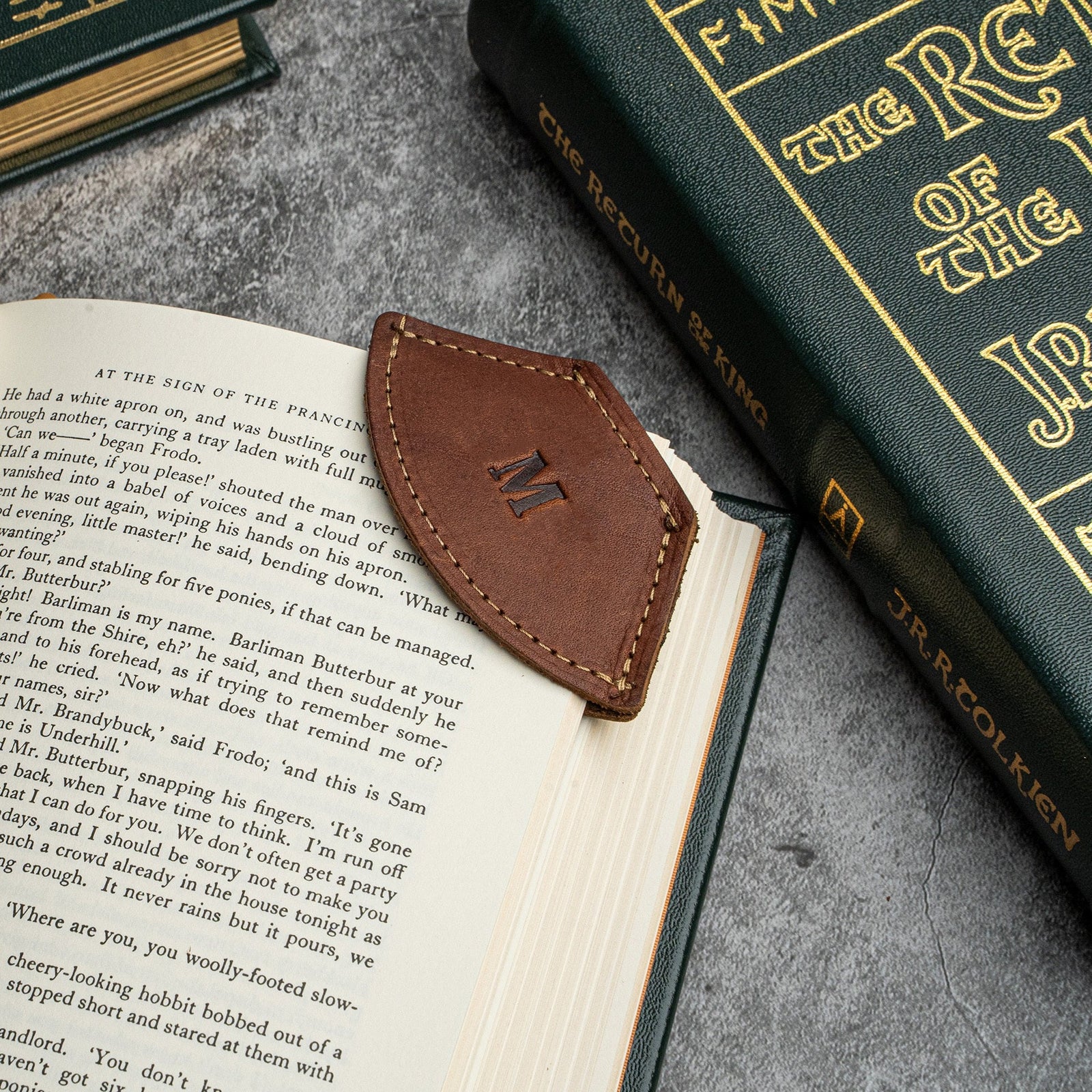 The Jefferson Personalized Fine Leather Card Holder Wallet - Holtz