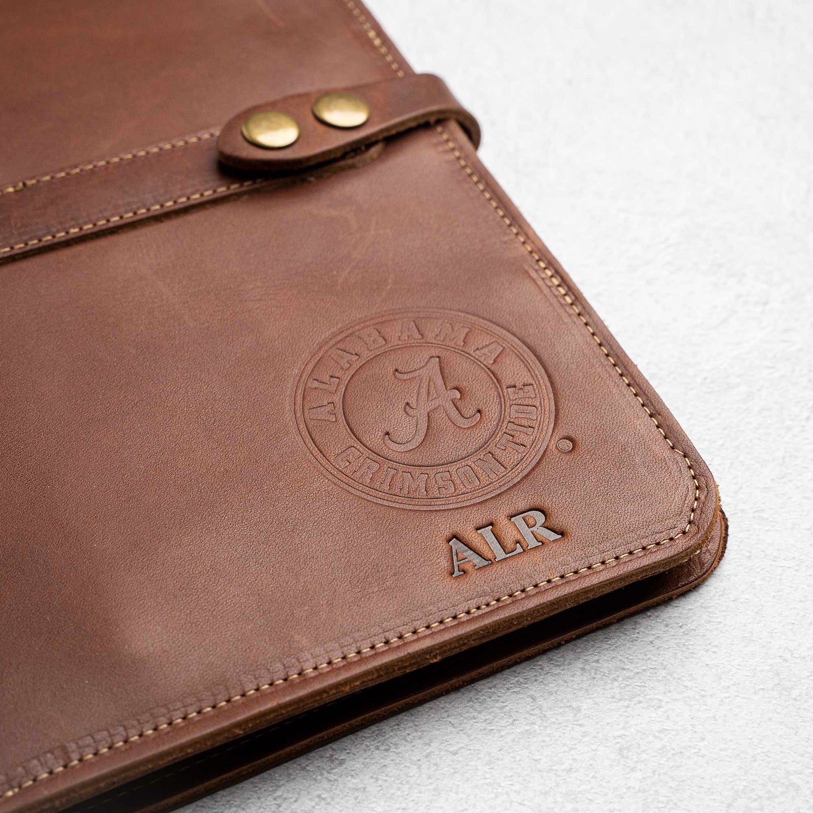 The Blitz Collegiate Can Coozie Alabama & Auburn - Full-Grain Leather -  Holtz Leather