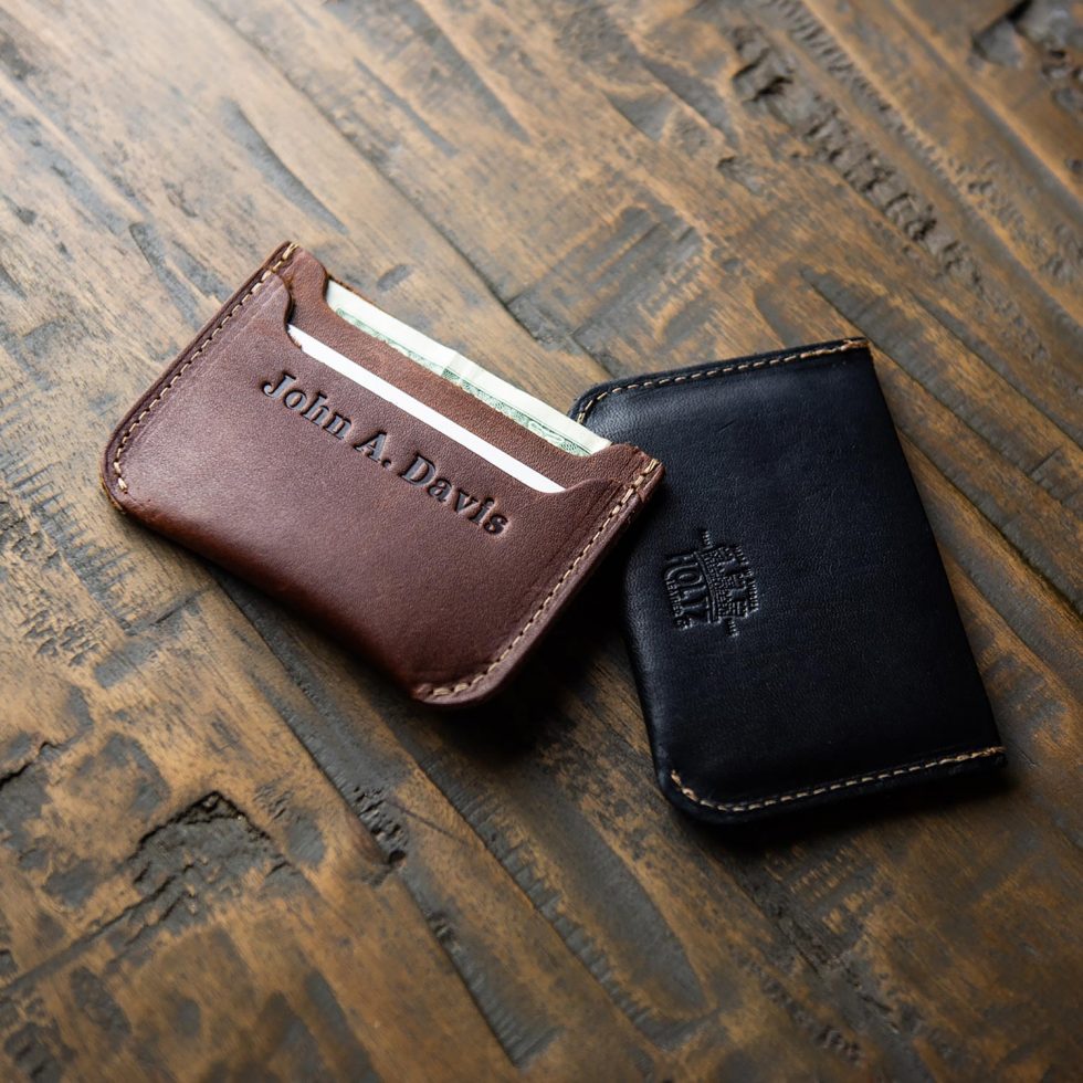 Designers and Tastemakers Share Their Favorite Wallets – Frederic