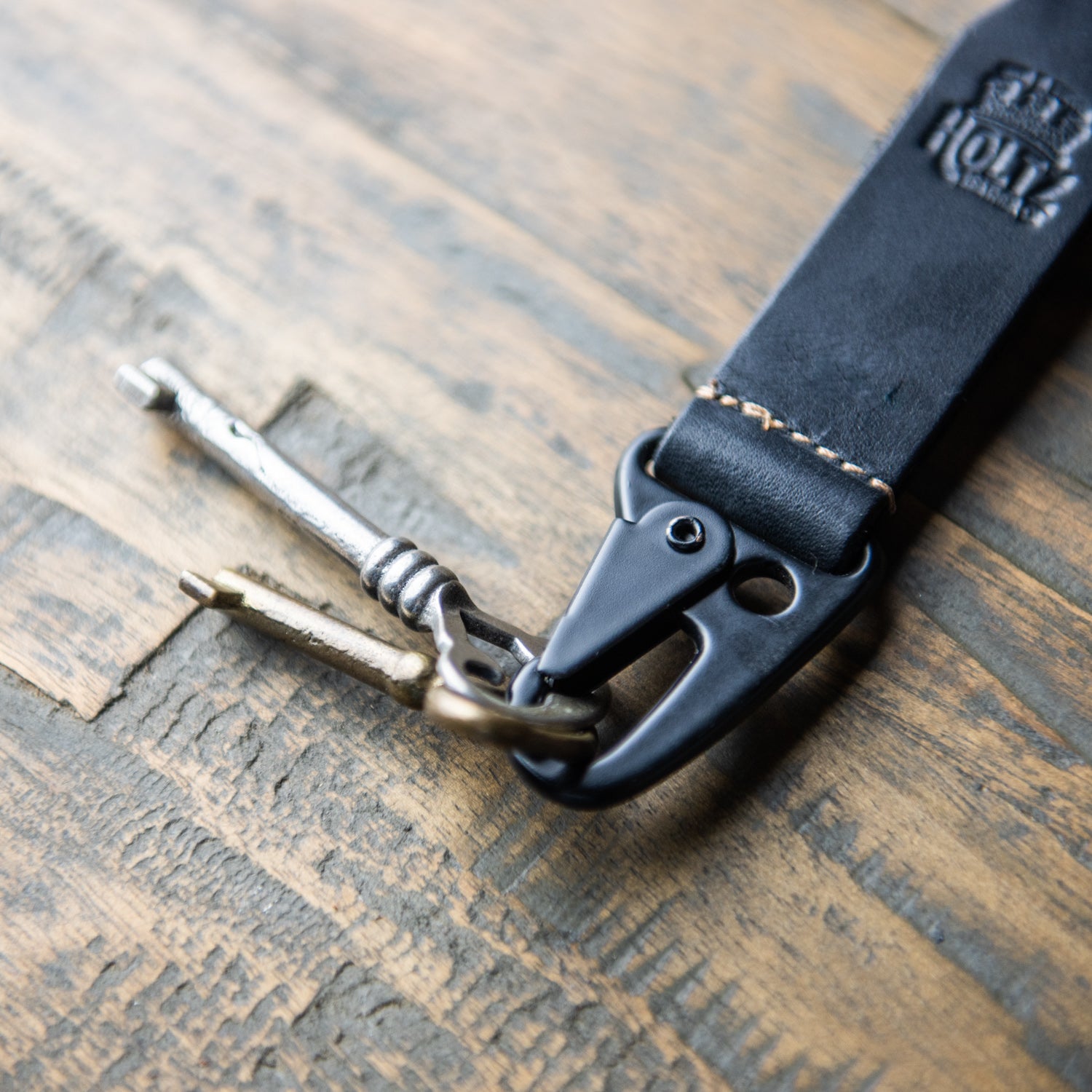 Personalized Leather Keychain Key Chain Ring - The Henry - Holtz